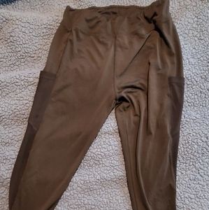 Mesh workout leggings